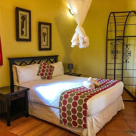 Lesoma Valley Lodge Kasane Esterno foto